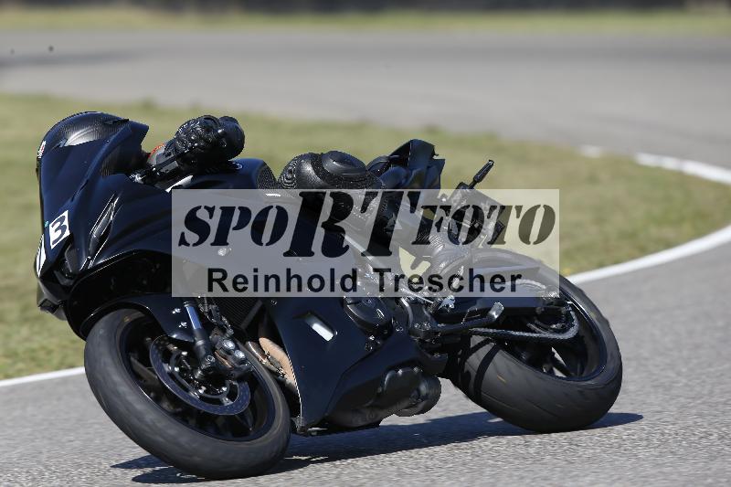 Archiv-2025/49 26.08.2025 Cornu Master School ADR/gruen-vert/73